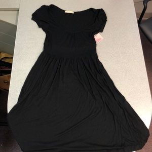 Women’s Black VOXX Dress. Size Large. NWT.